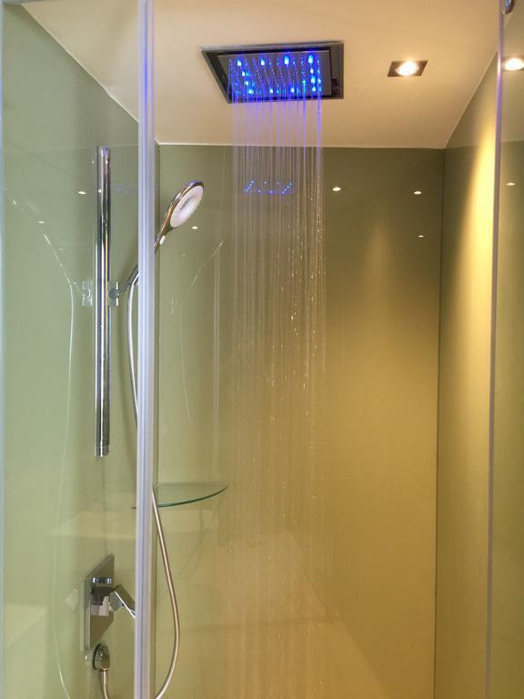 Vortex Suites Klcc By Genesis Kuala Lumpur Exterior photo